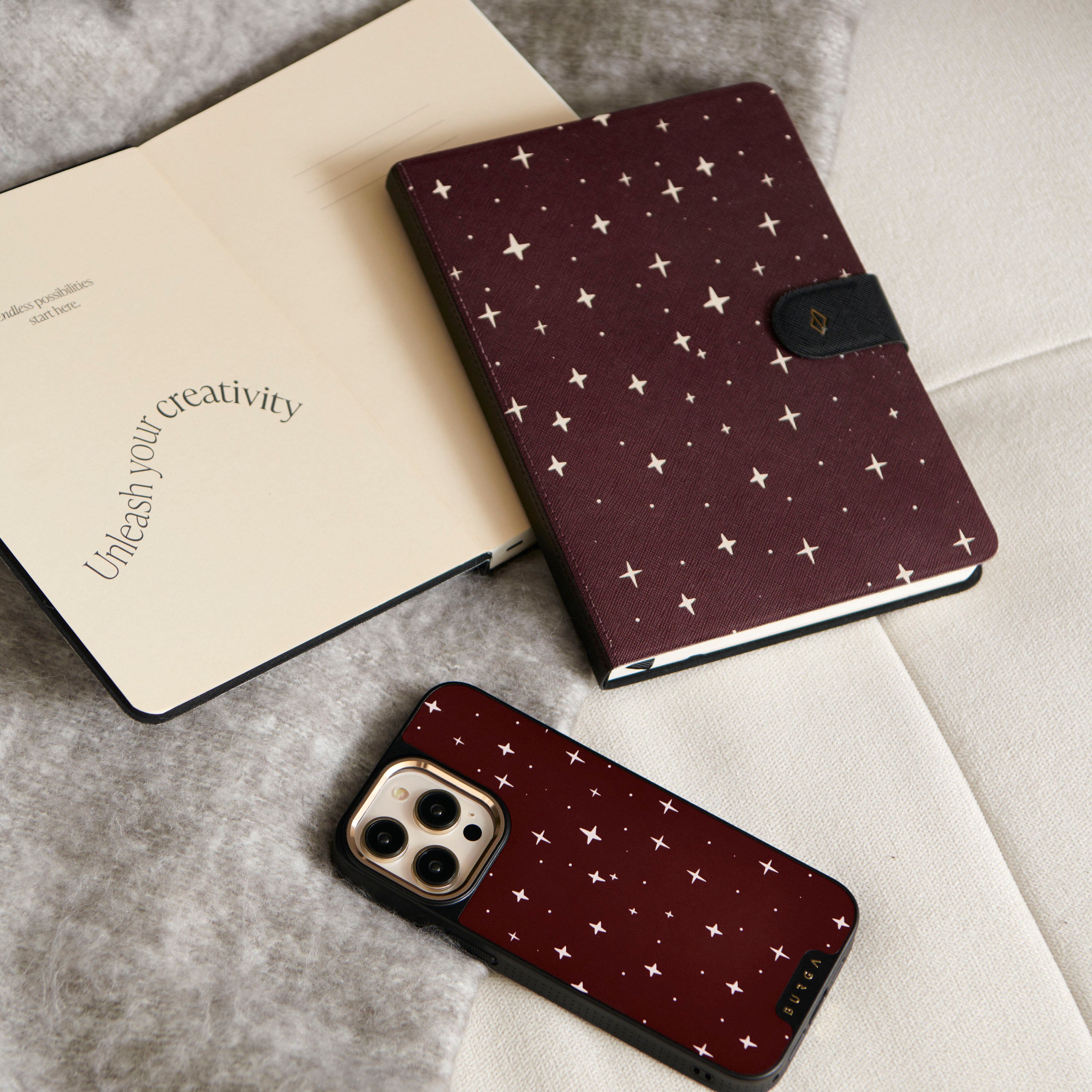 Very Merry - iPhone 15 Case