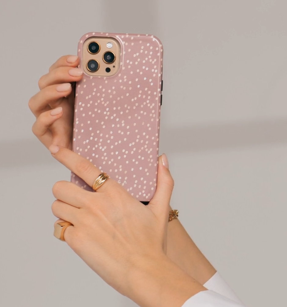 Hot Cocoa - Spotted iPhone 15 Case
