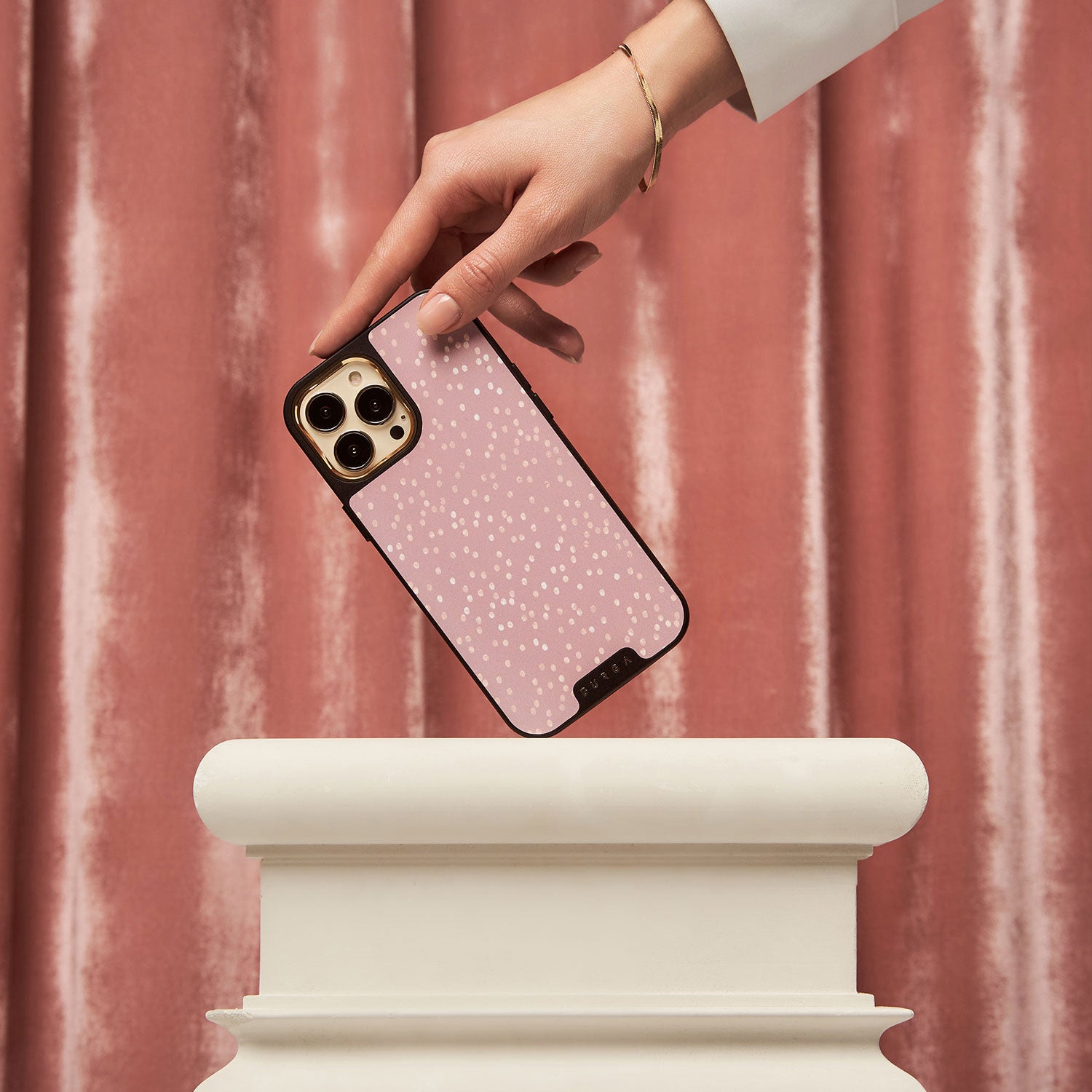 Hot Cocoa - Spotted iPhone 15 Case